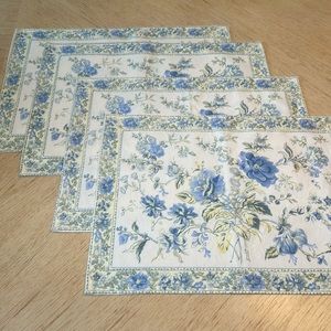 April Cornell 2000 Placemats (4)